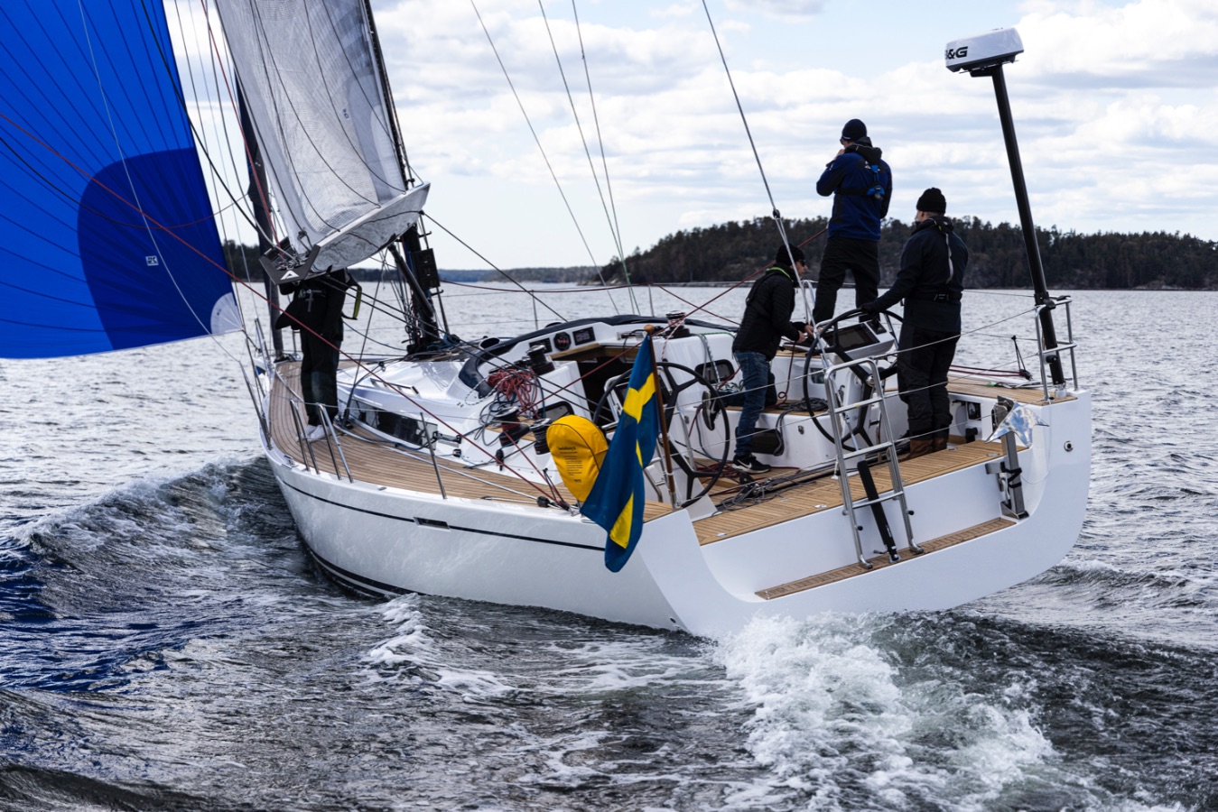 trygg_arcona_-465_carbon_jungfru_apr_21_190
