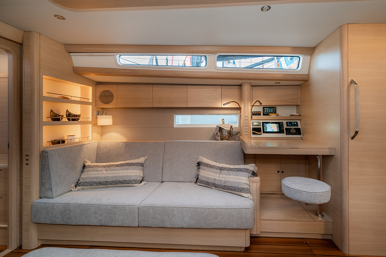 2_arcona-50-1524w